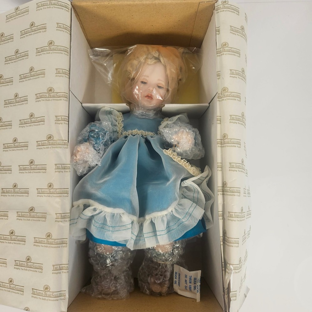 Ashton-Drake Gracie Porcelain Doll Cindy McClure Cross-Stitch Collection 1995